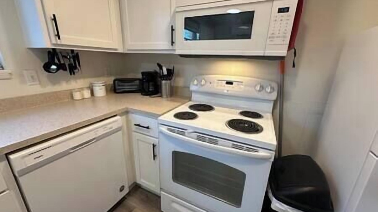 Photo of Others in College Hill