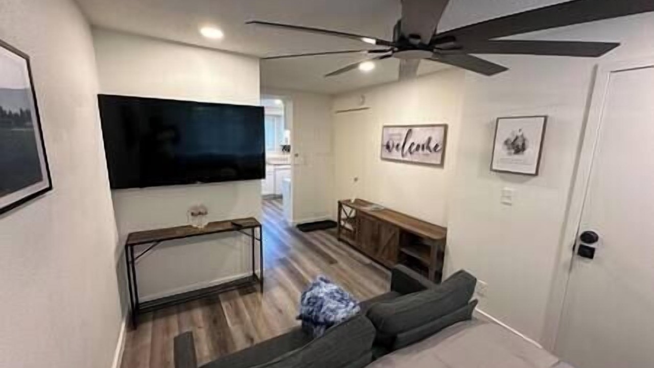 Photo of Others in College Hill