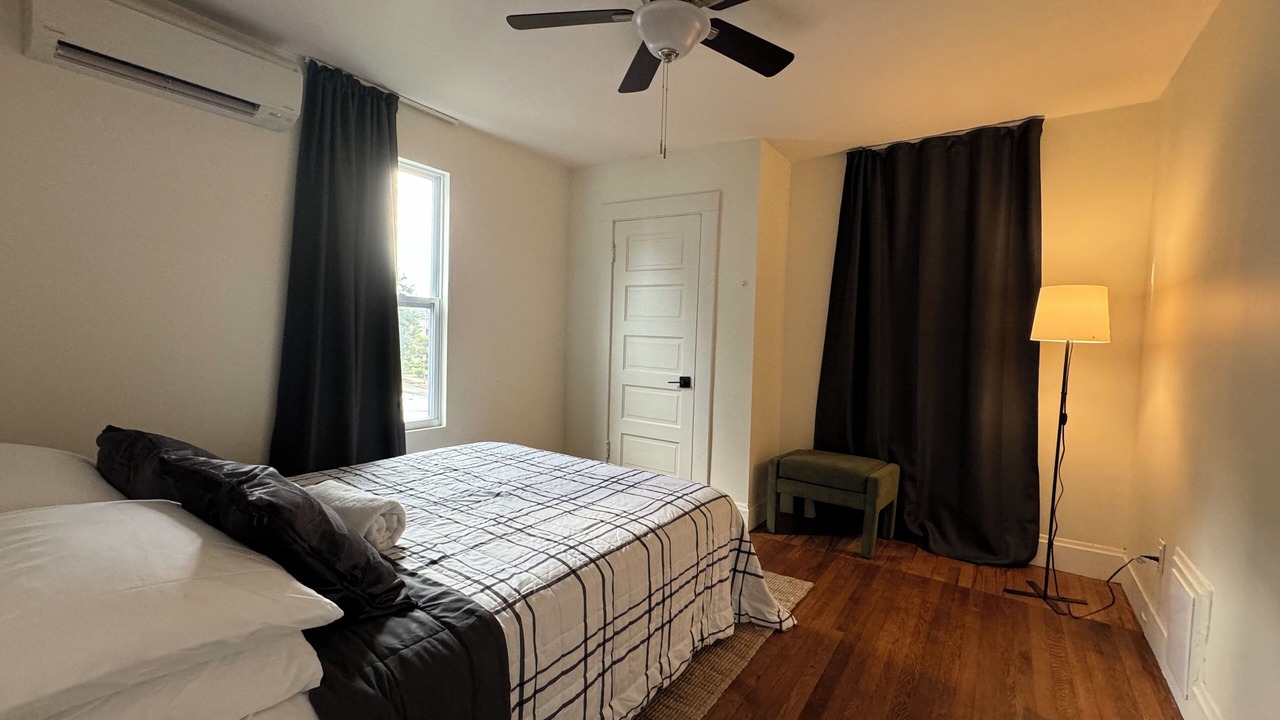 Photo of Bedroom in Hamilton