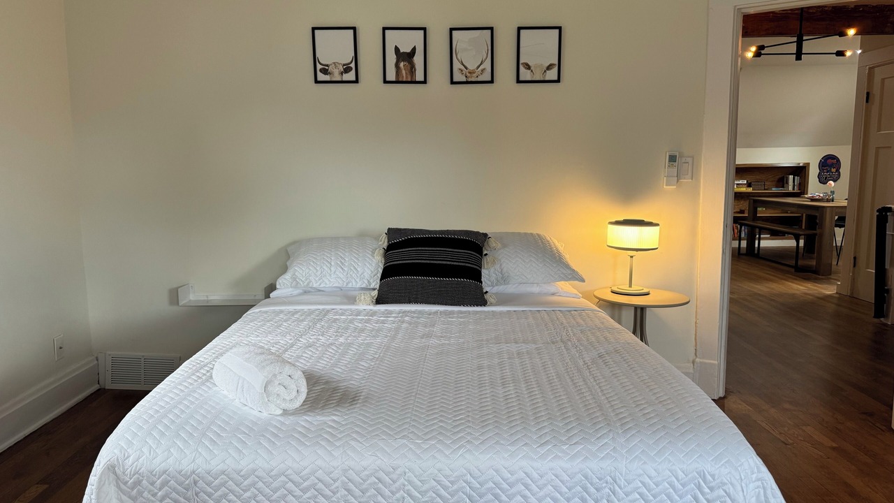 Photo of Bedroom in Hamilton