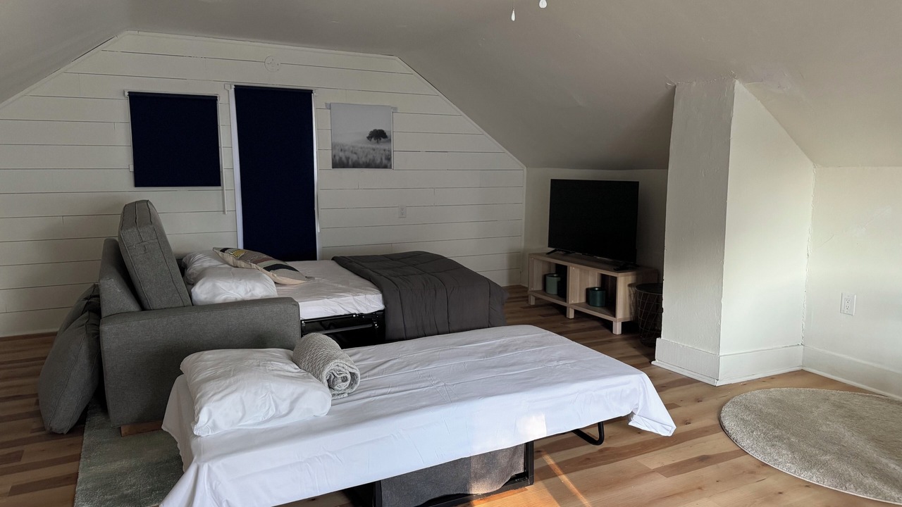 Photo of Others in Hamilton