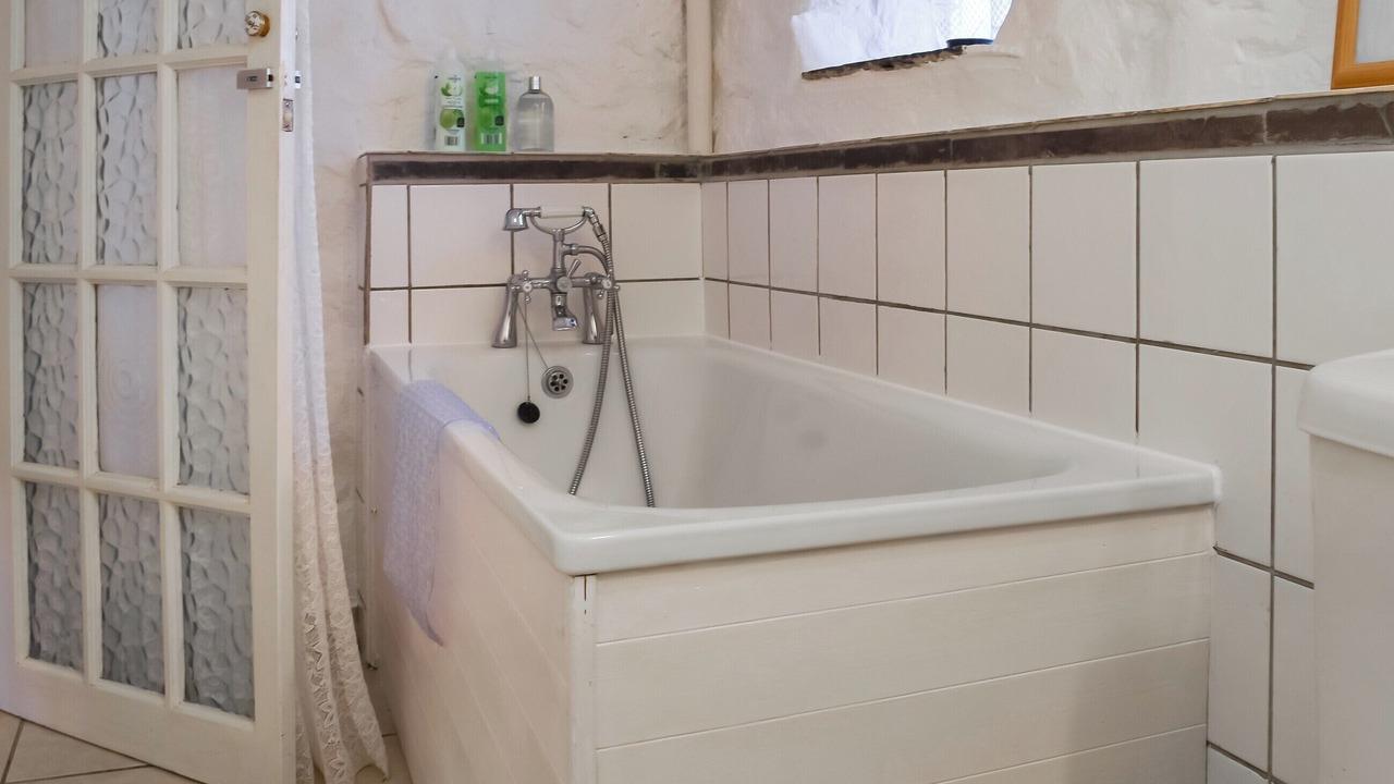 Photo of Bathroom in Blisland