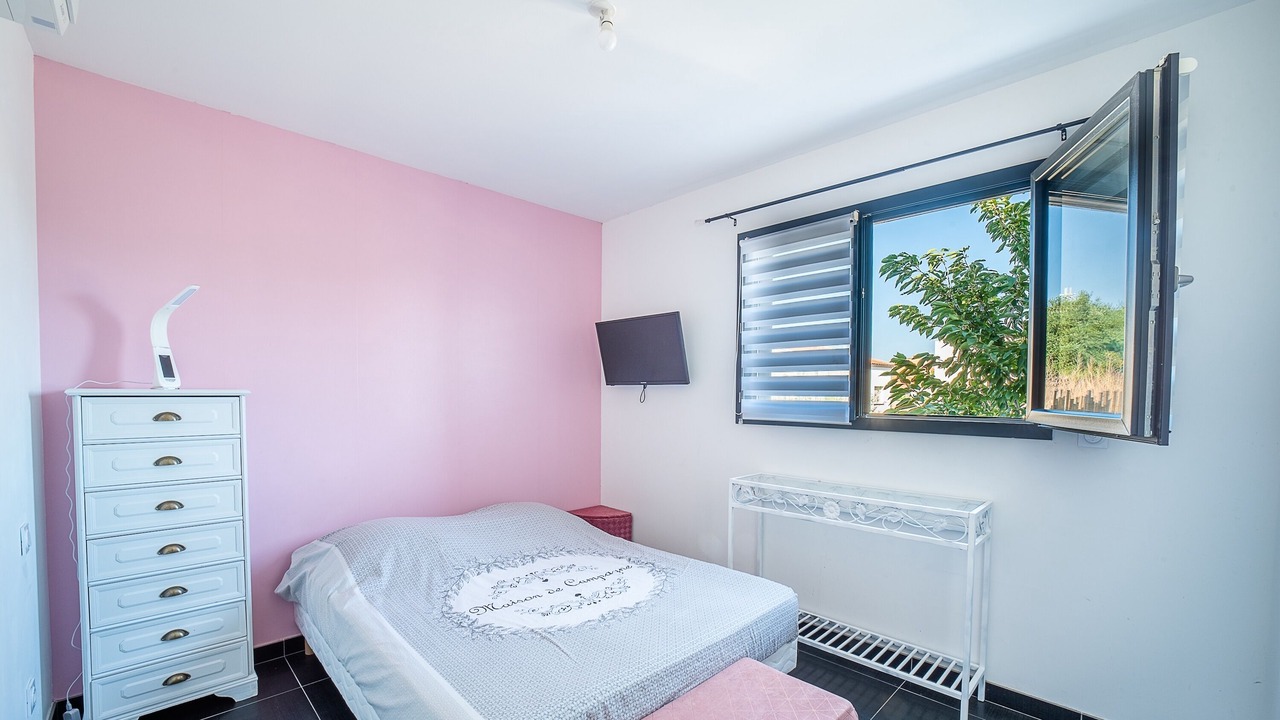 Photo of Bedroom in Peyrestortes