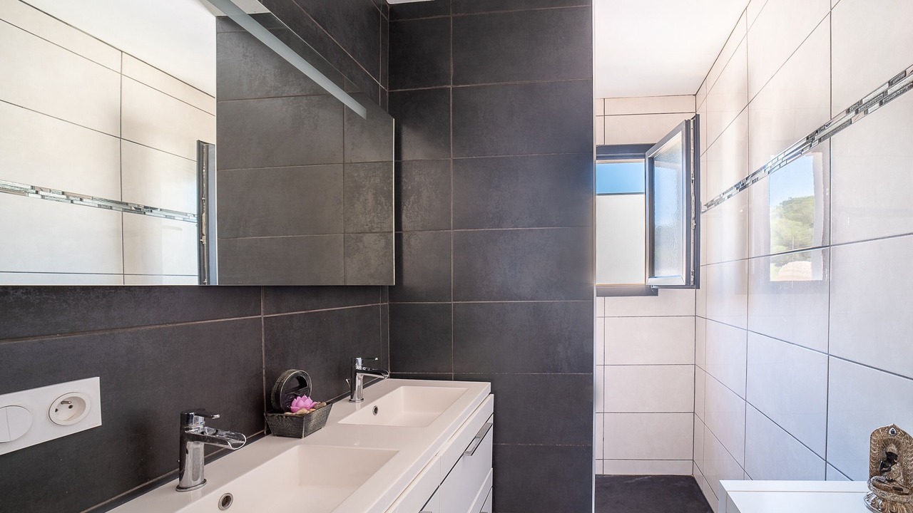 Photo of Bathroom in Peyrestortes