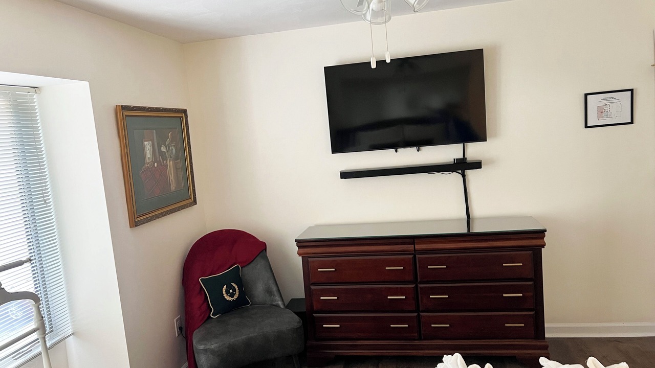 Photo of Bedroom in North Shore