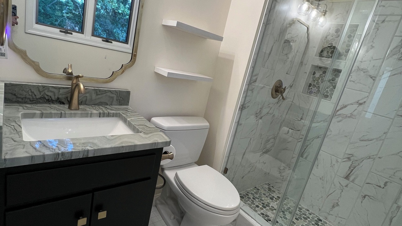 Photo of Bathroom in North Shore