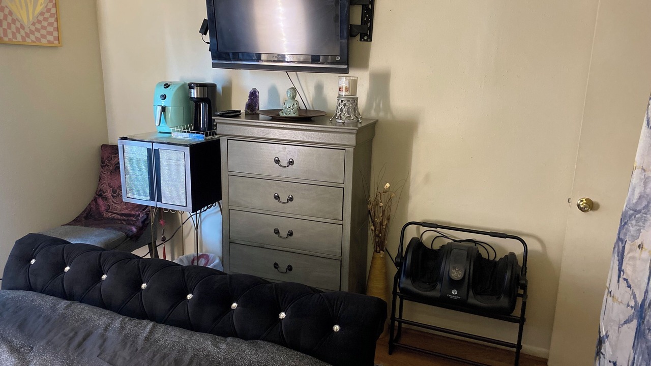 Photo of Bedroom in South Main