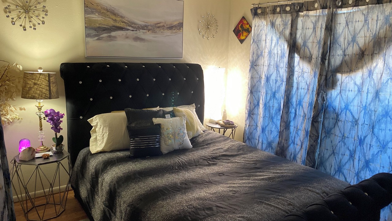 Photo of Bedroom in South Main