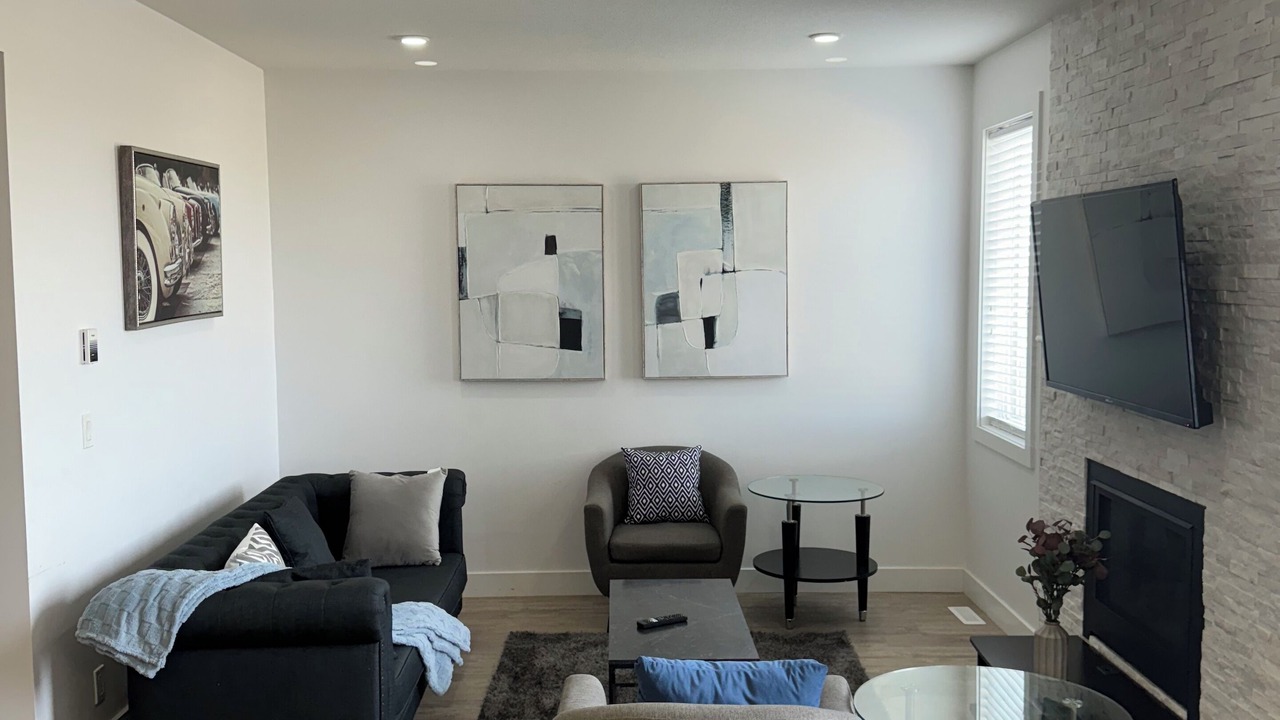 Photo of Livingroom in Regina