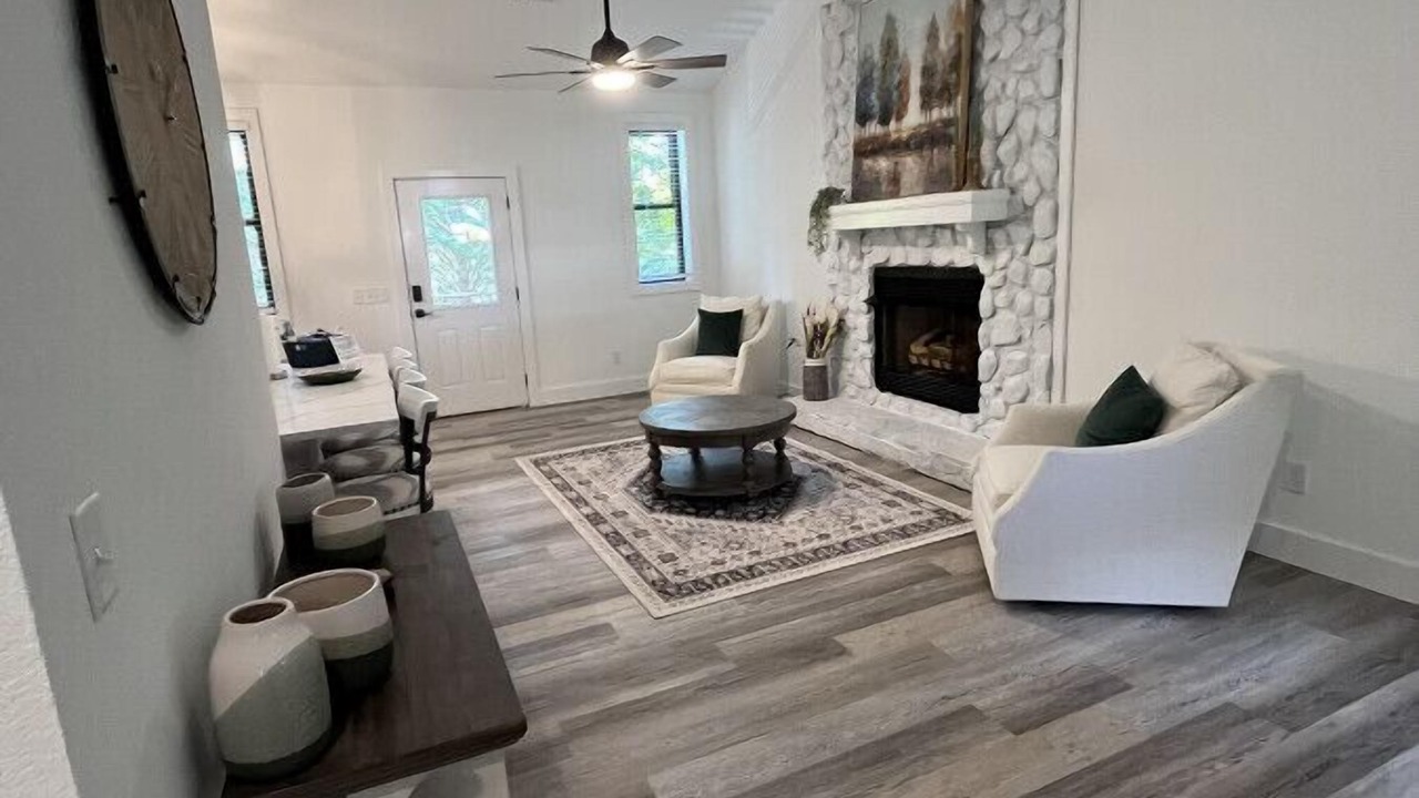 Photo of Livingroom in Franklin