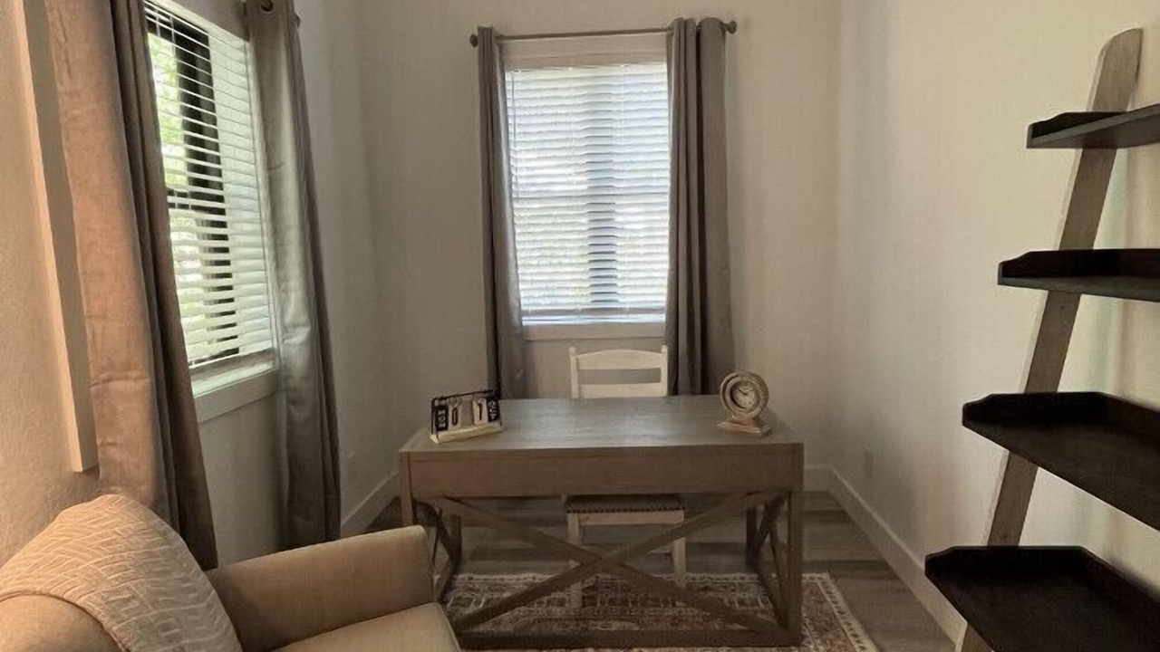Photo of Livingroom in Franklin