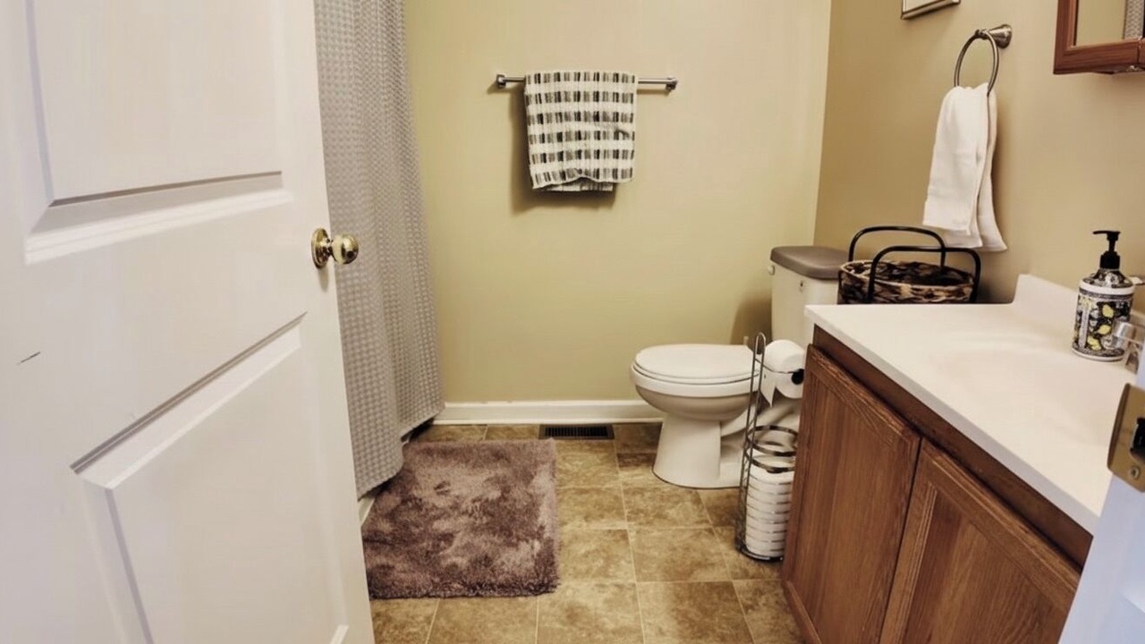 Photo of Bathroom in Hugo