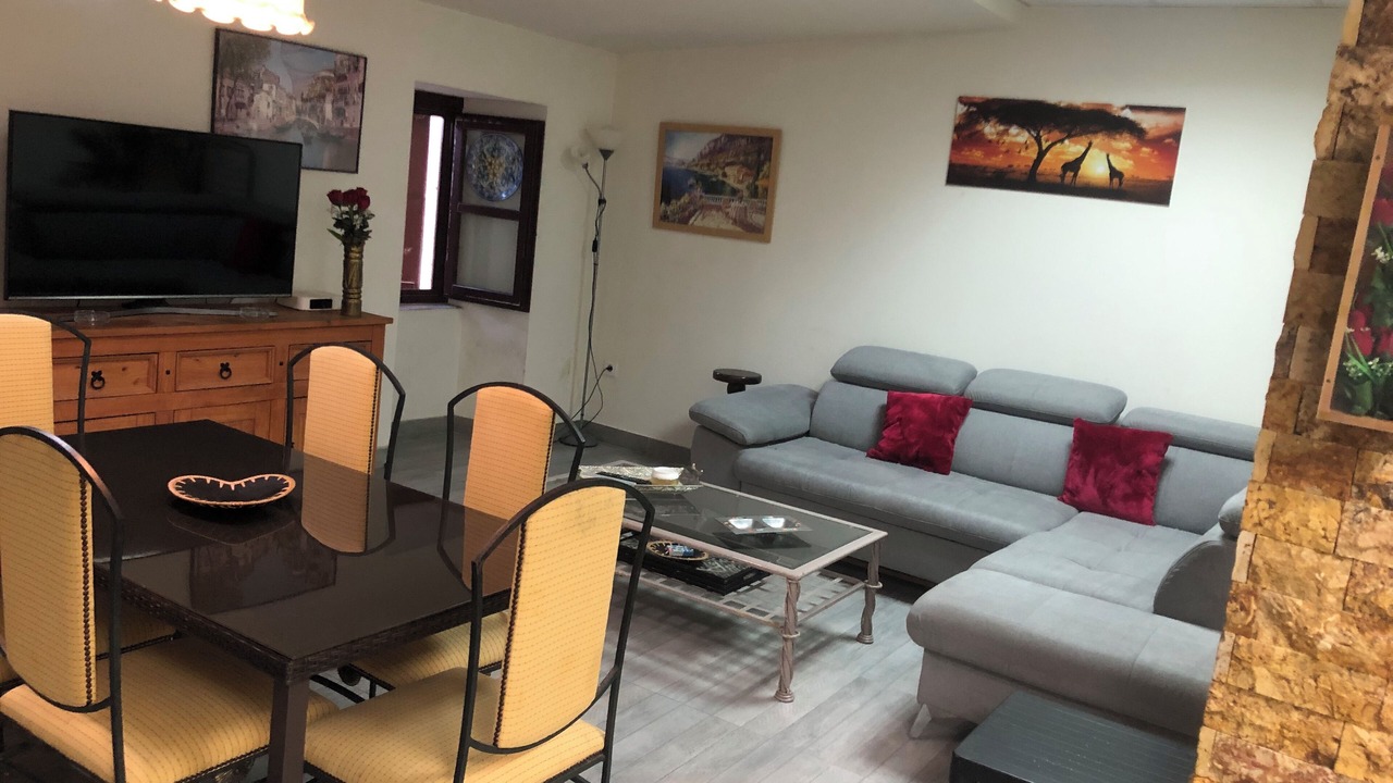 Photo of Livingroom in Montreal