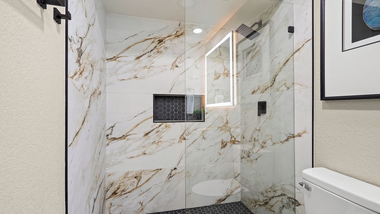Photo of Bathroom in Coronado Foothills Estates