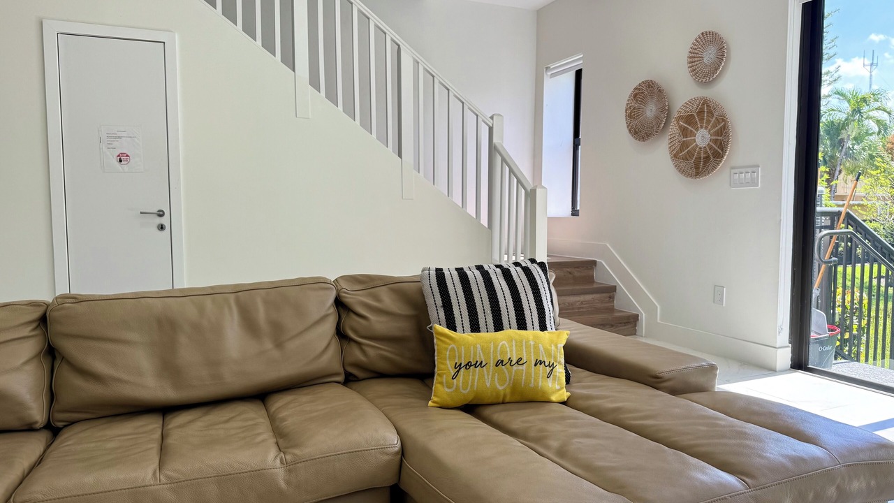 Photo of Livingroom in Miramar