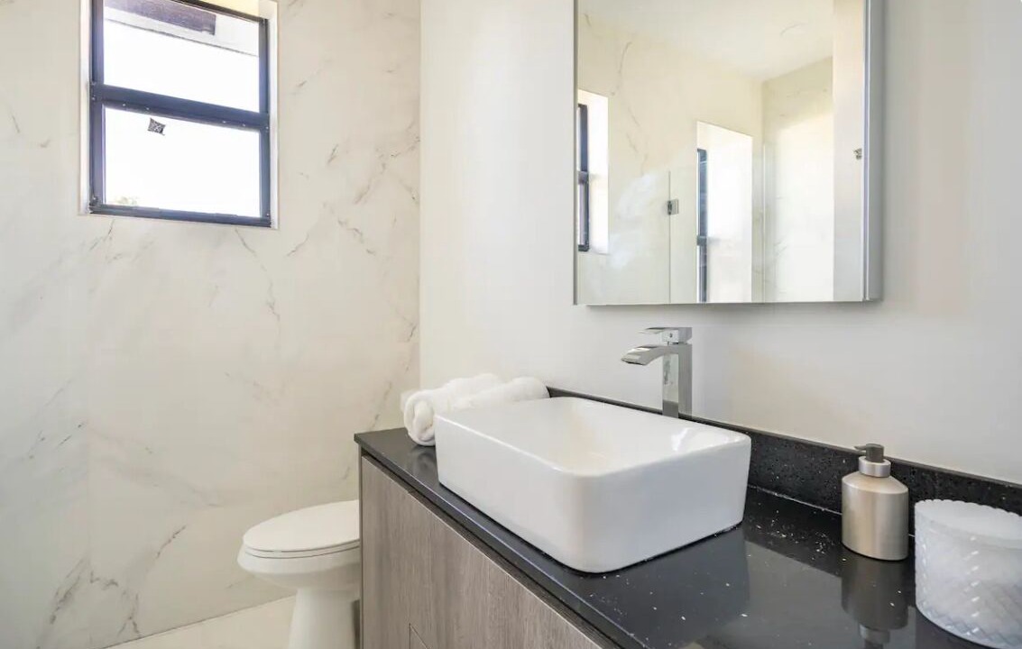 Photo of Bathroom in Miramar