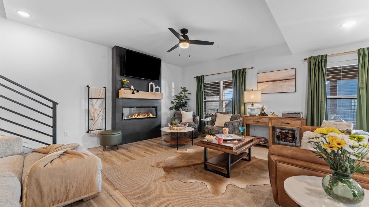 Photo of Bedroom in Hollister