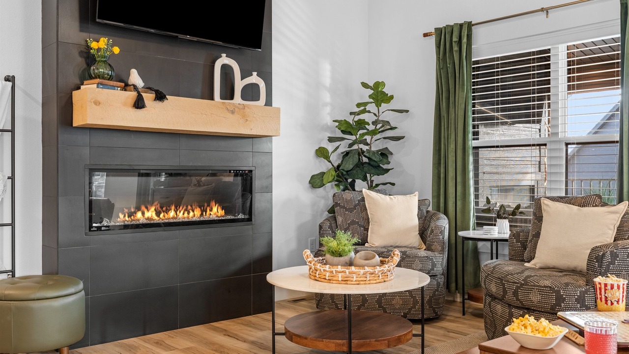 Photo of Livingroom in Hollister