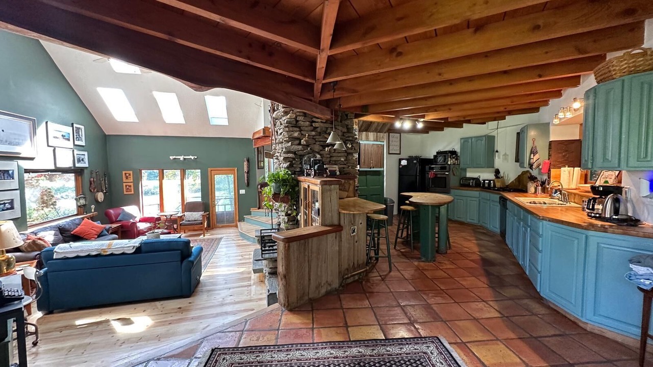 Photo of Others in East Branch