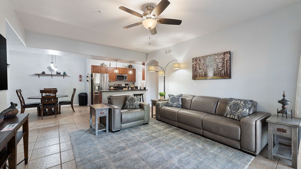 Photo of Livingroom in Parkwood Ranch