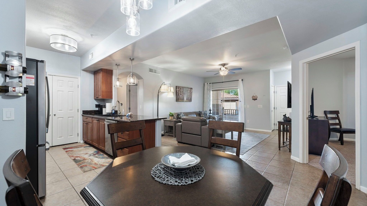 Photo of Livingroom in Parkwood Ranch