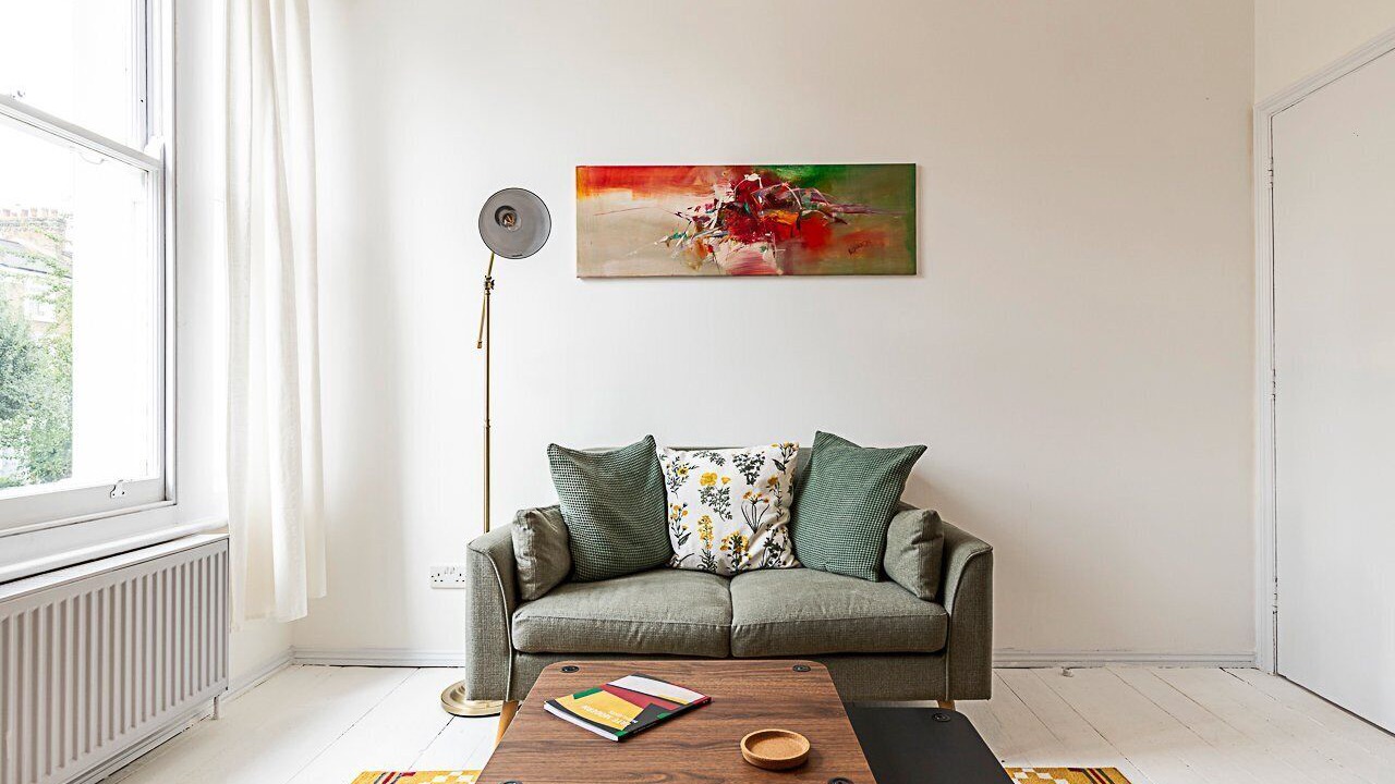 Photo of Livingroom in Holloway