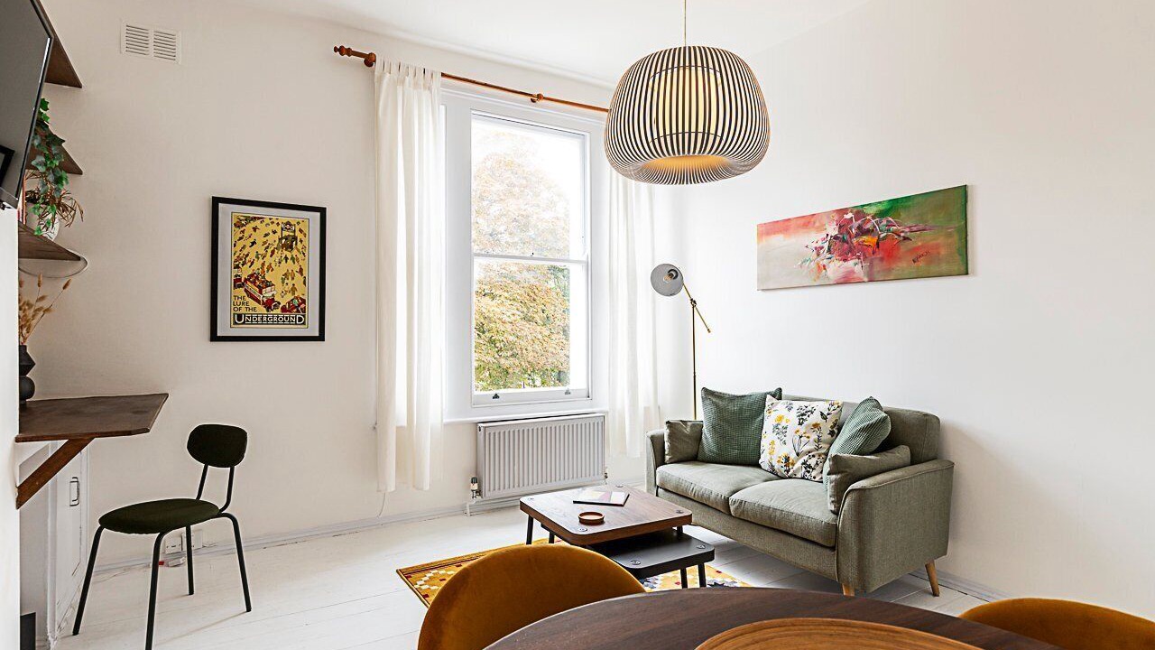 Photo of Livingroom in Holloway