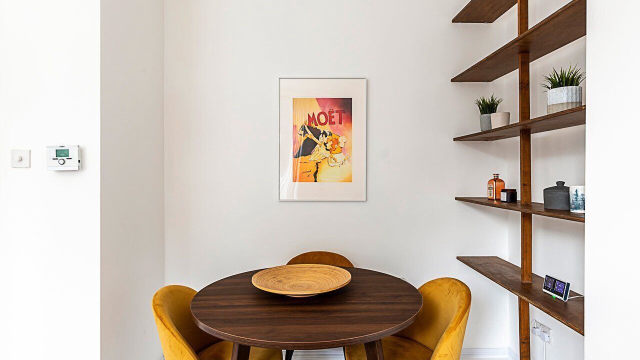 Photo of Others in Holloway