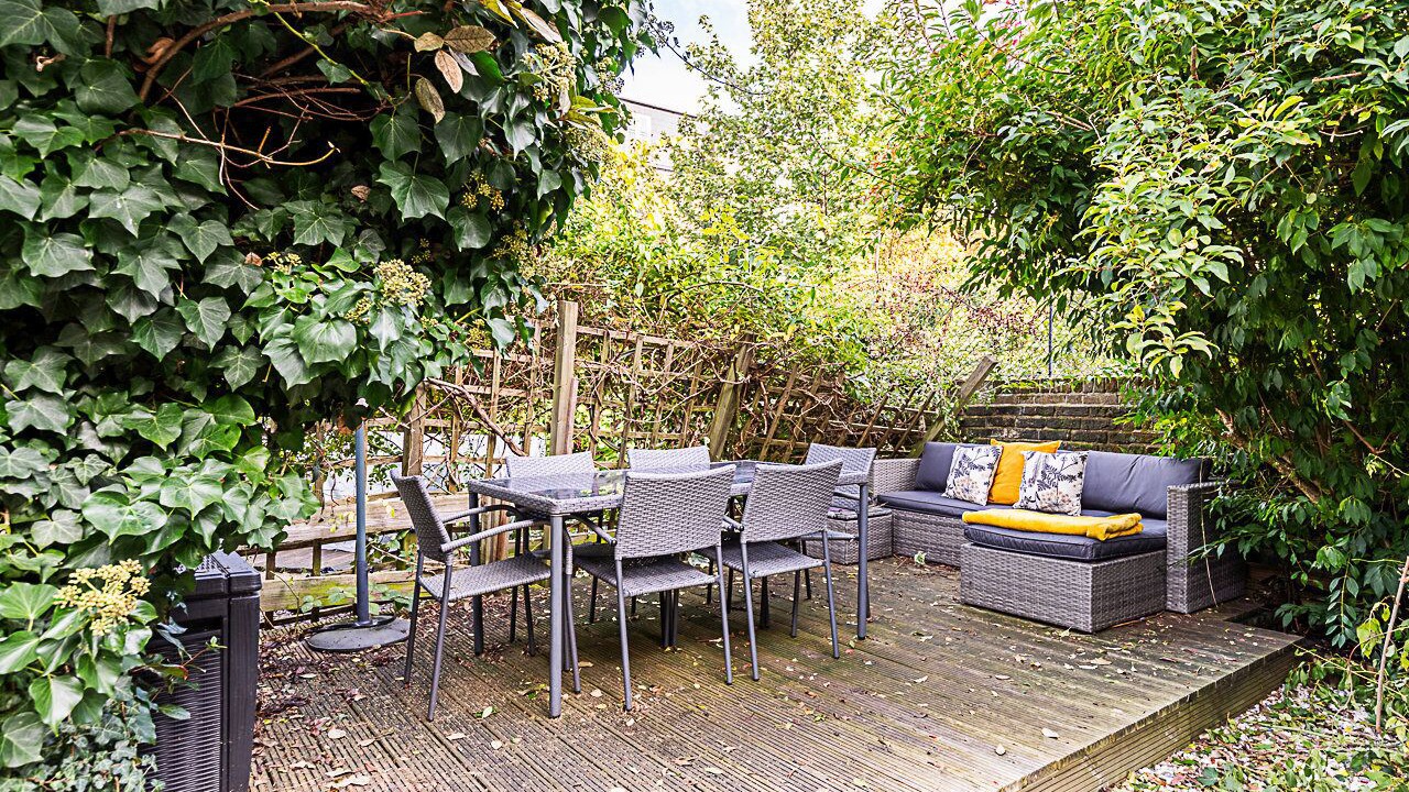 Photo of Outdoor in Holloway