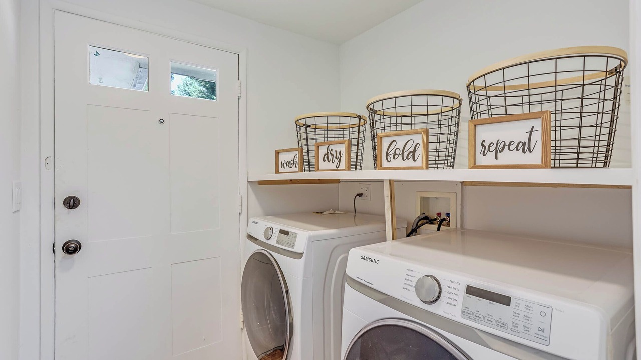 Photo of Others in Inglewood-Finn Hill