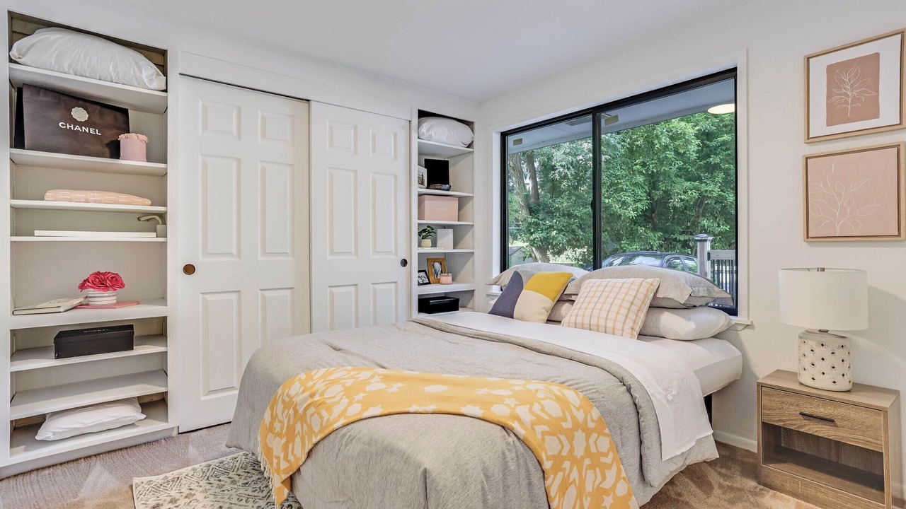 Photo of Bedroom in Inglewood-Finn Hill