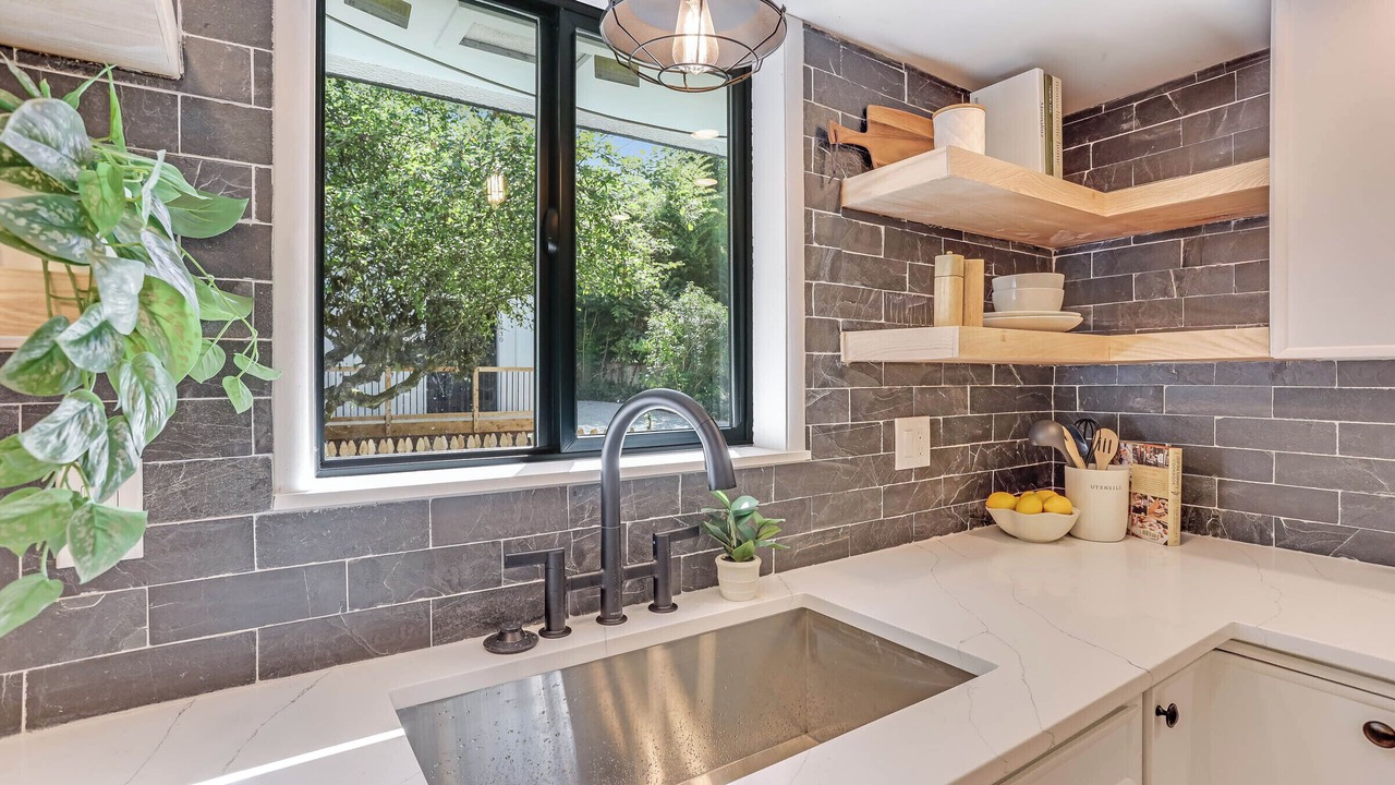 Photo of Bathroom in Inglewood-Finn Hill