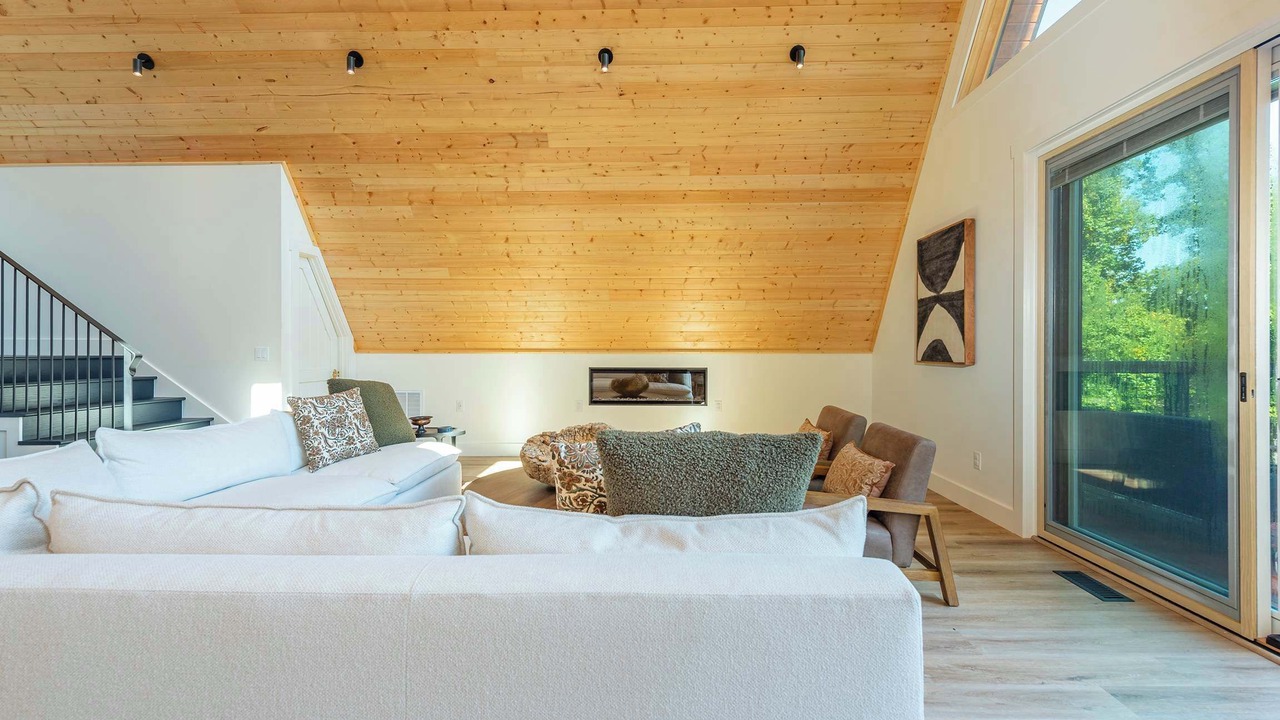 Photo of Livingroom in Asheville