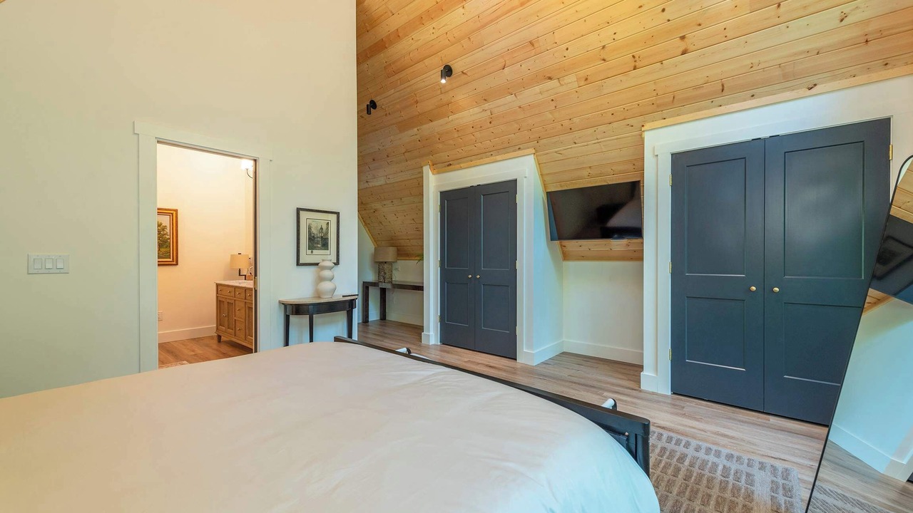Photo of Bedroom in Asheville