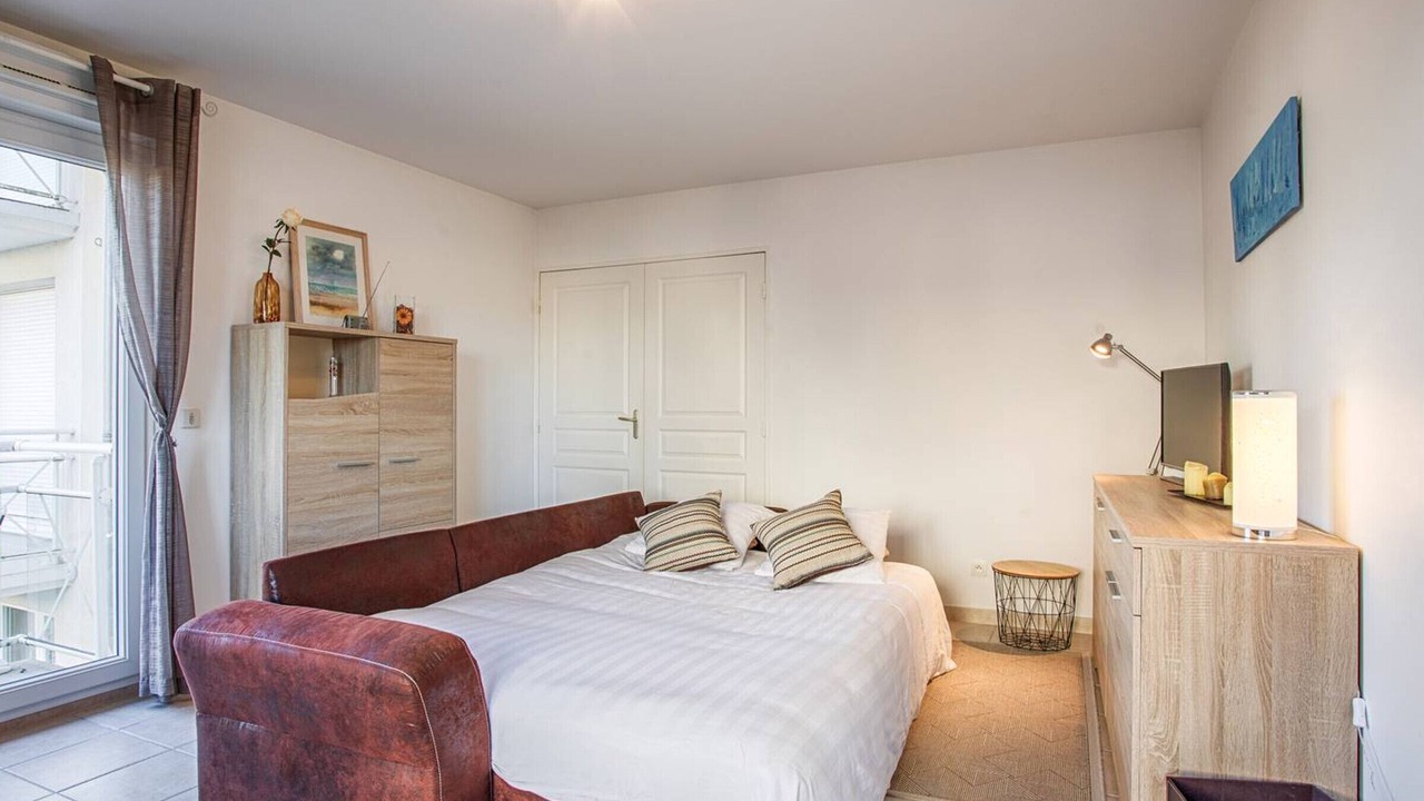 Photo of Bedroom in Merville-Franceville-Plage