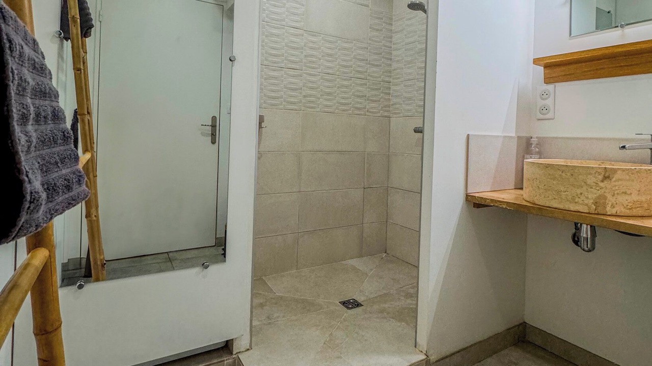 Photo of Bathroom in Chartres