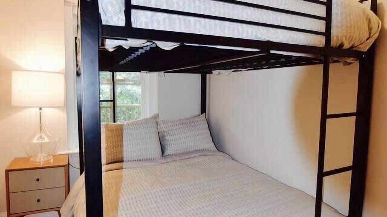 Photo of Others in Highland Park