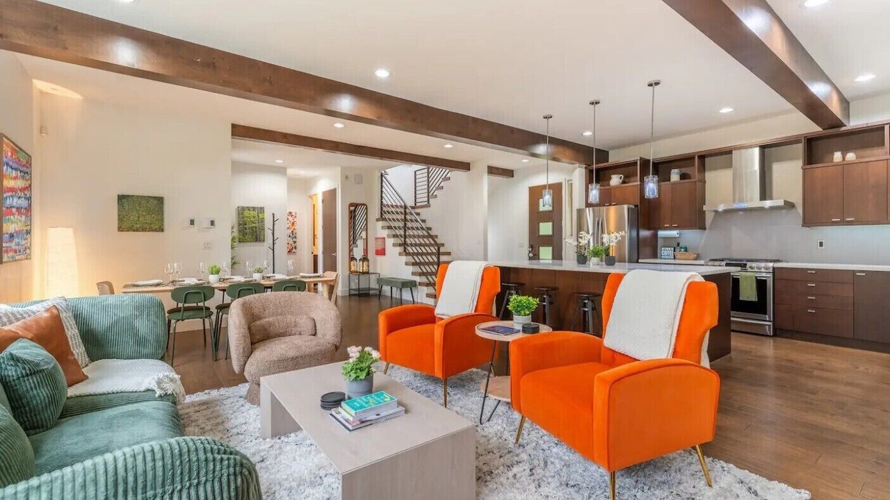 Photo of Others in Leschi