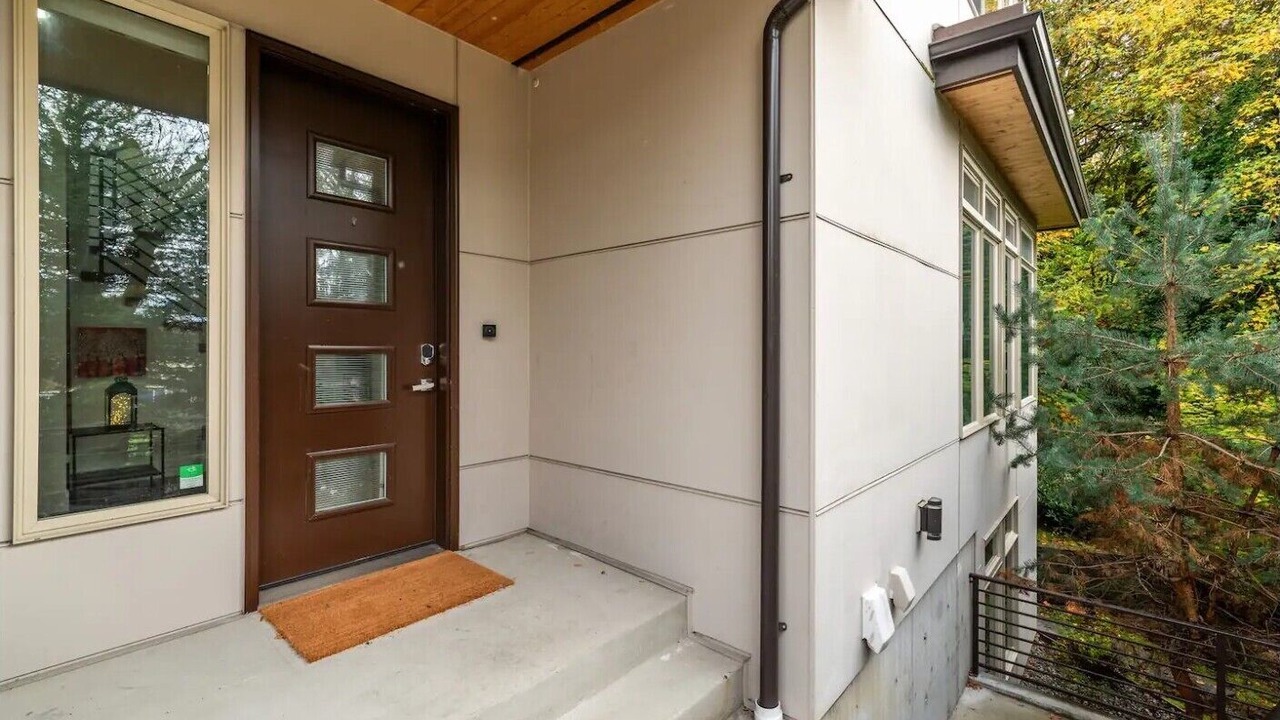 Photo of Outdoor in Leschi