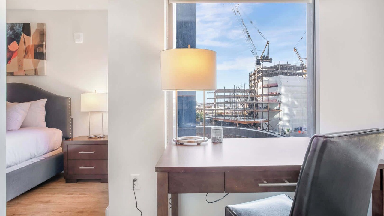 Photo of Bedroom in Seaport District