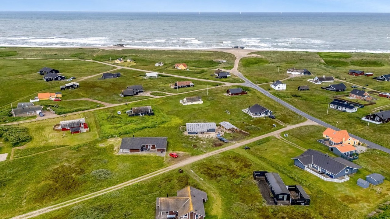 Photo of Others in Trans