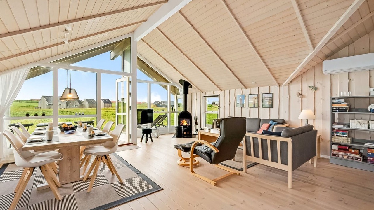 Photo of Livingroom in Trans