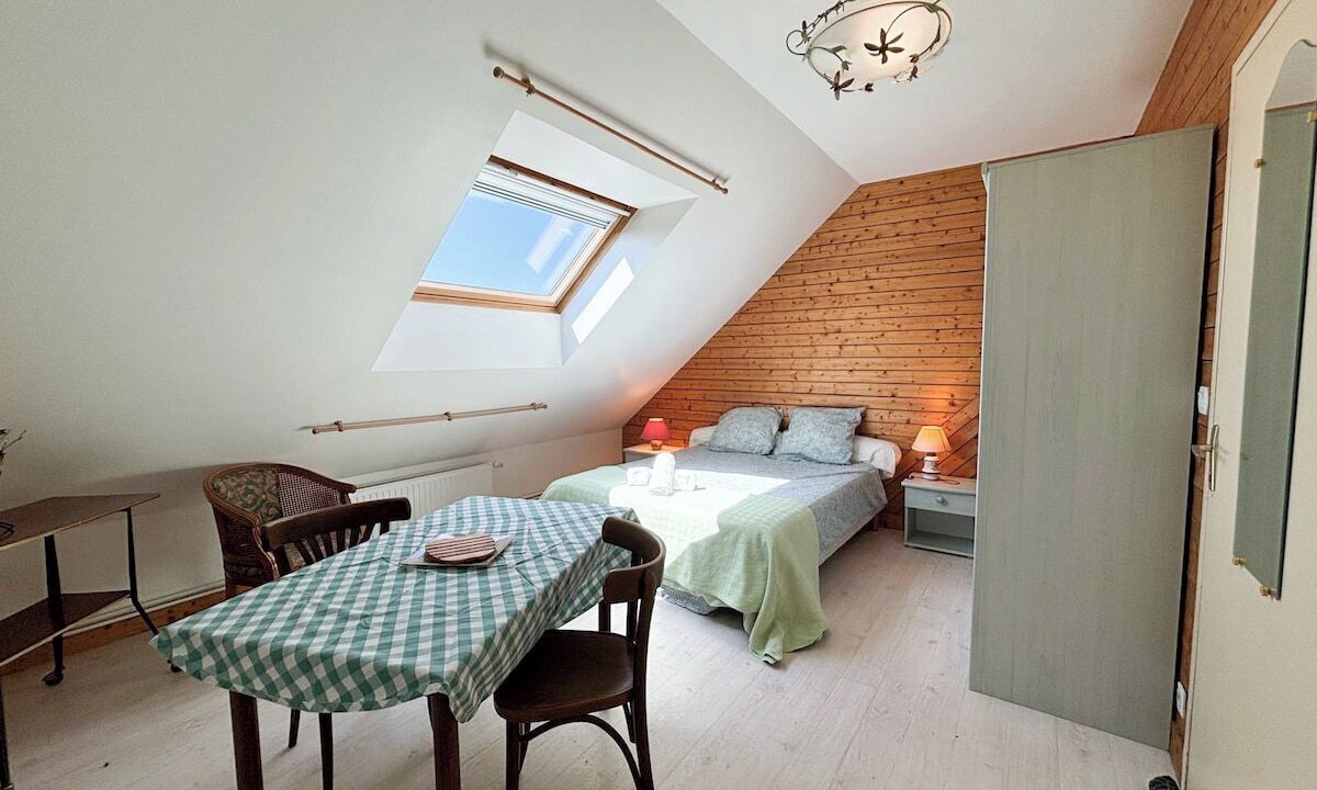 Photo of Bedroom in Auguaise