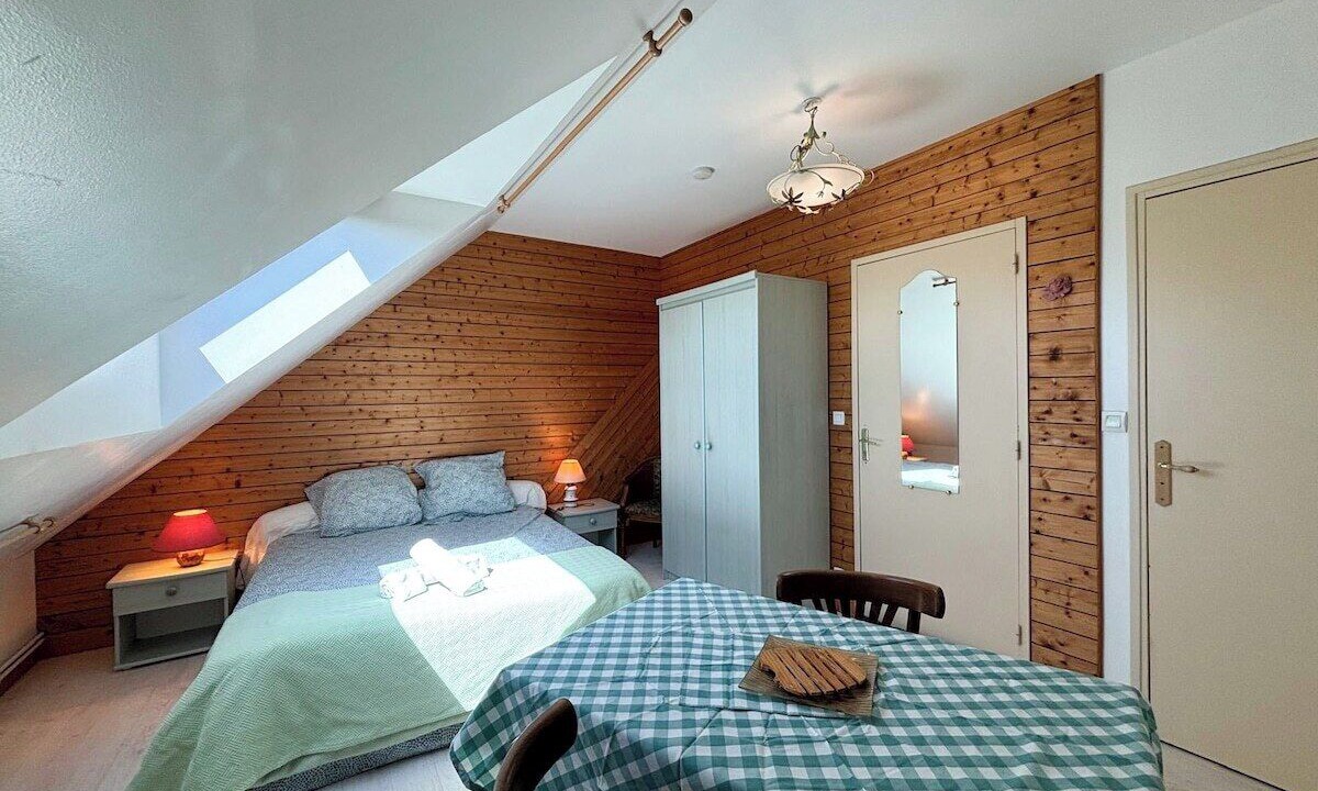 Photo of Bedroom in Auguaise