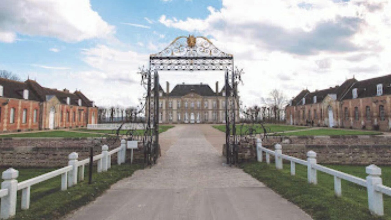 Photo of Others in Auguaise