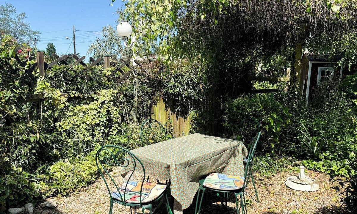 Photo of Outdoor in Auguaise