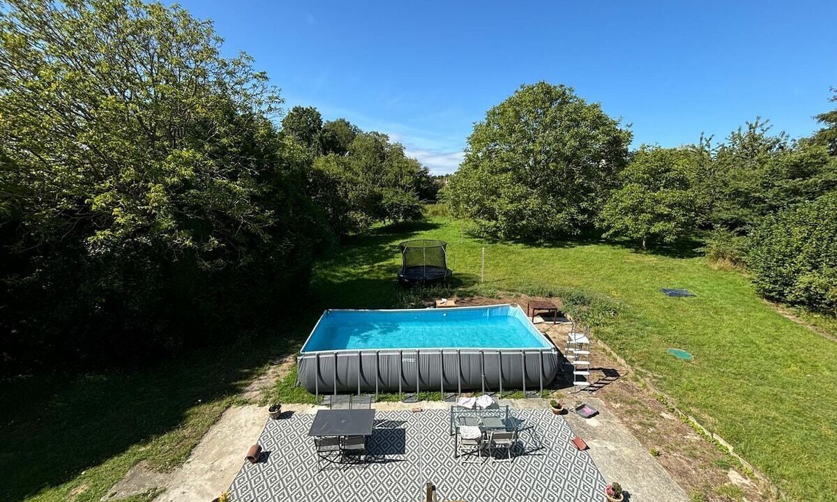 Photo of Outdoor in Saint-Jouin-de-Blavou