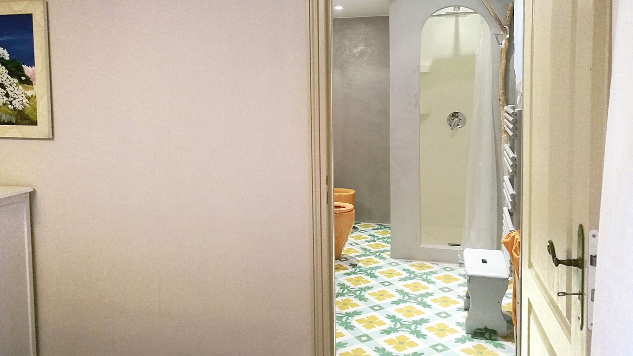 Photo of Bathroom in Le Lavandou