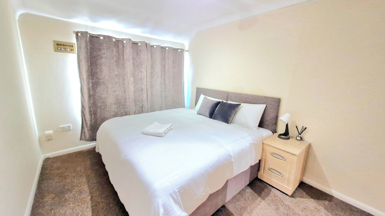 Photo of Bedroom in Gooshays