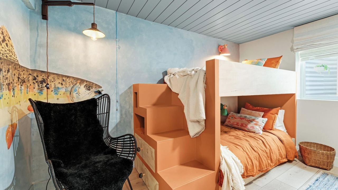 Photo of Bedroom in Midway